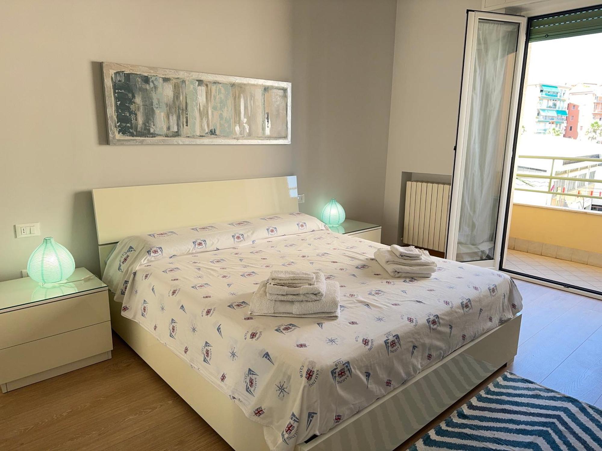 2 Min Walk To The Beach In The Centre Of Sanremo Esterno foto
